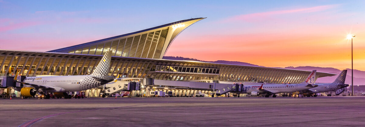 Bilbao Airport to Pakistan
